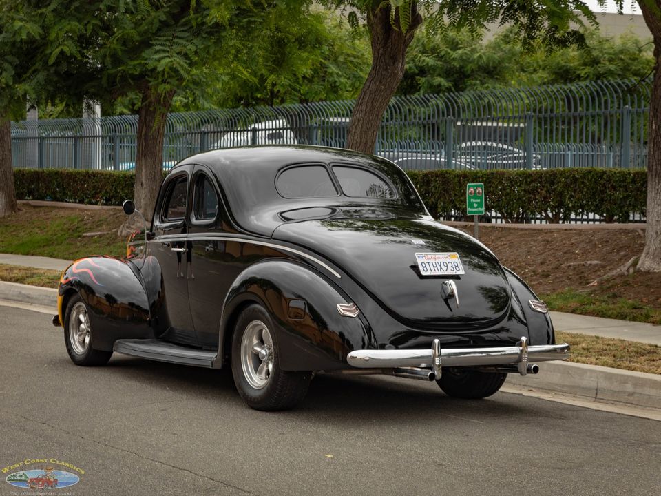 1940 Ford Deluxe Custom Coupe