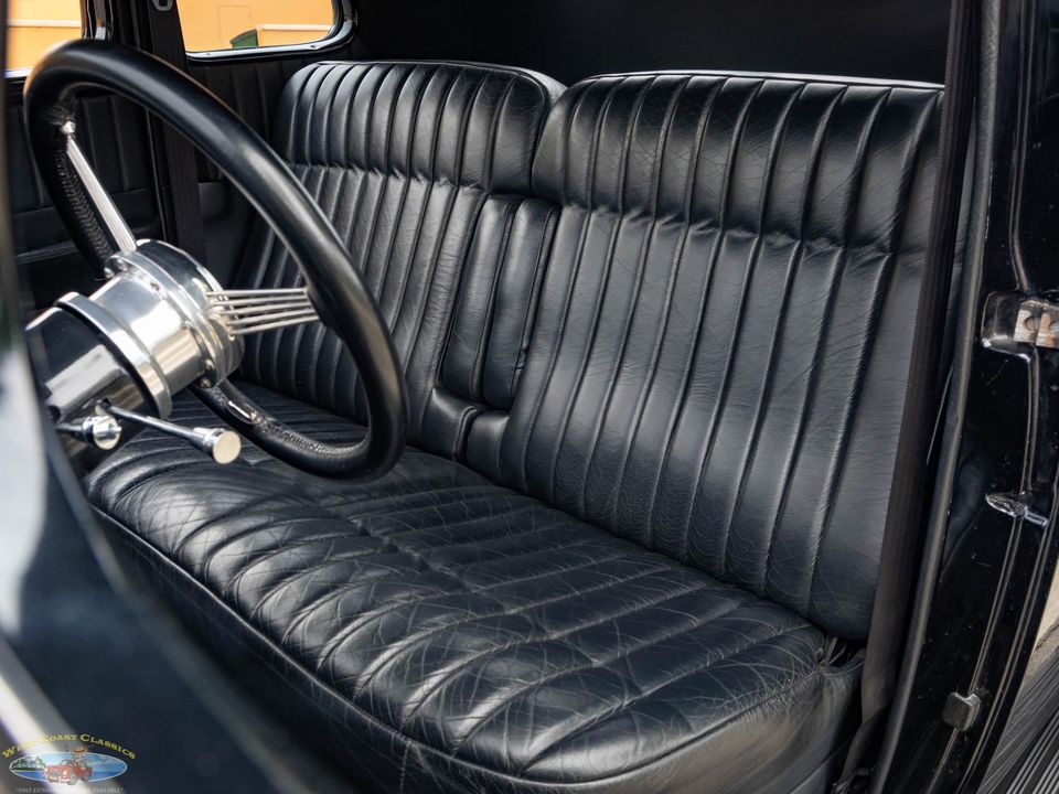 1940 Ford Deluxe Custom Coupe