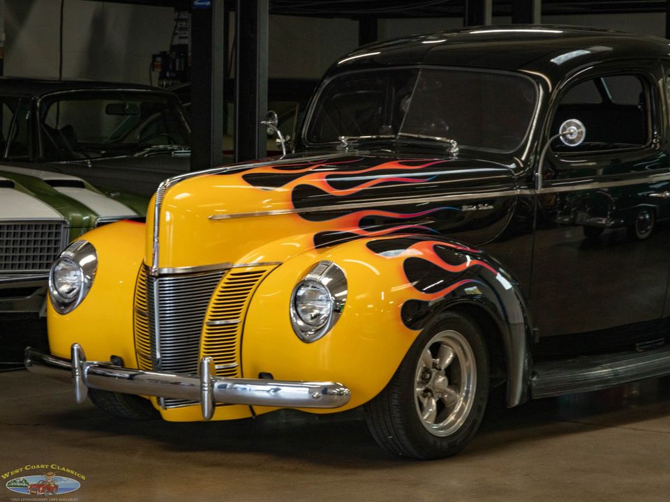 1940 Ford Deluxe Custom Coupe