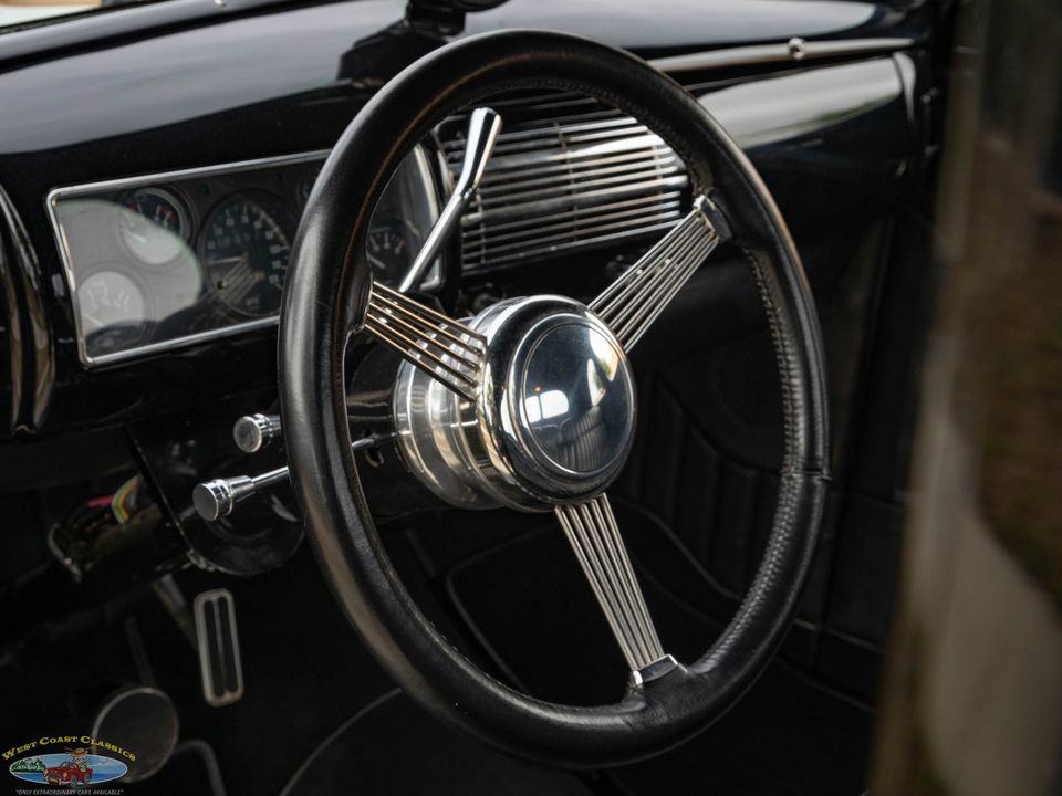 1940 Ford Deluxe Custom Coupe