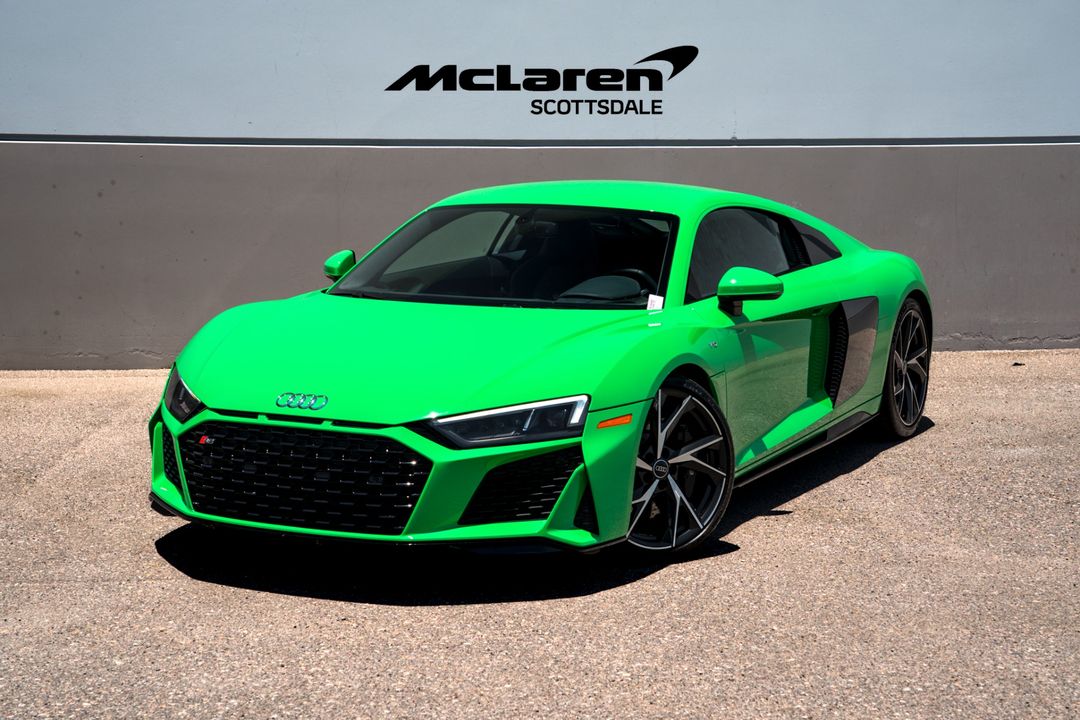 2022 AUDI R8 COUPE