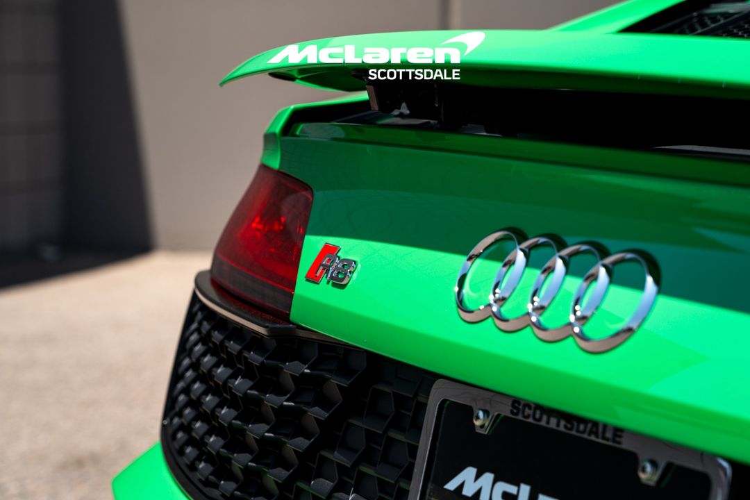 2022 AUDI R8 COUPE