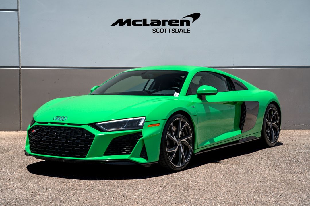 2022 AUDI R8 COUPE