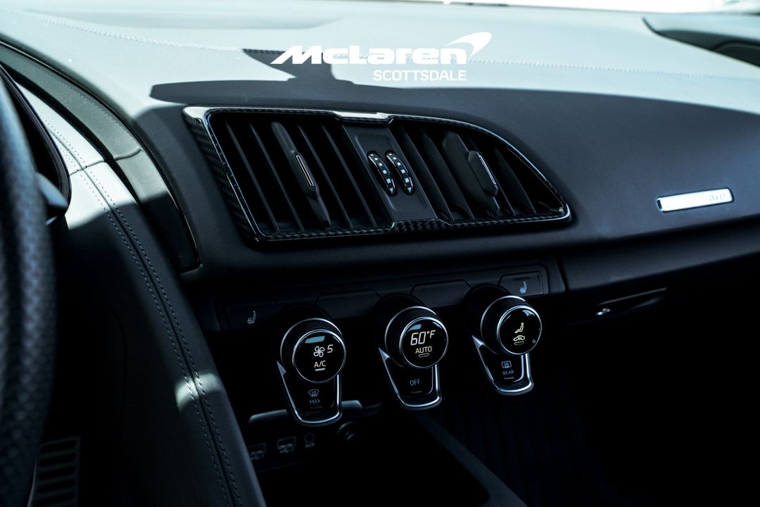 2022 AUDI R8 COUPE