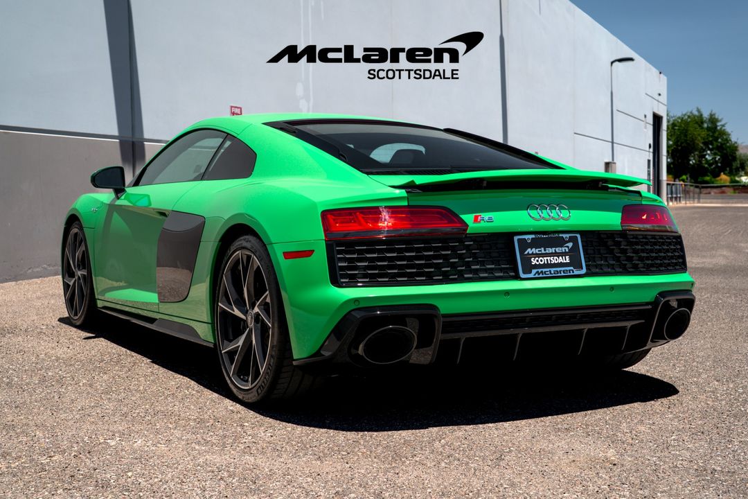 2022 AUDI R8 COUPE