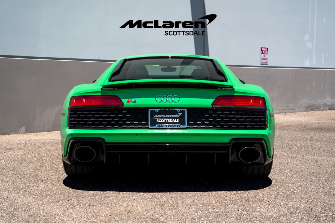 2022 AUDI R8 COUPE