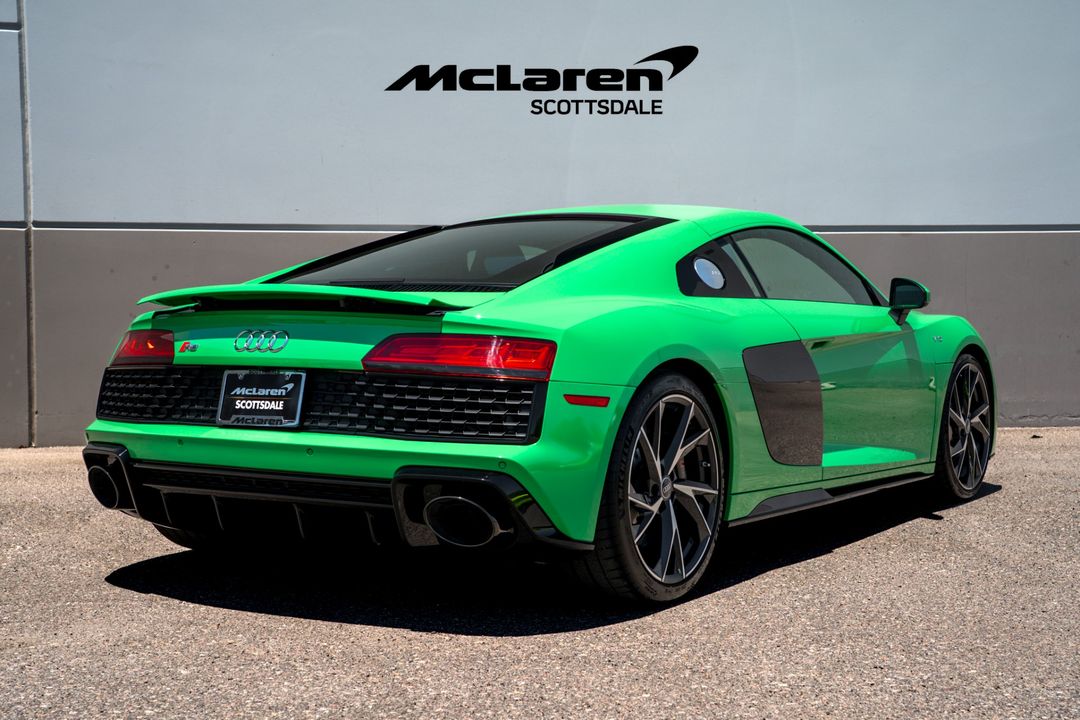 2022 AUDI R8 COUPE