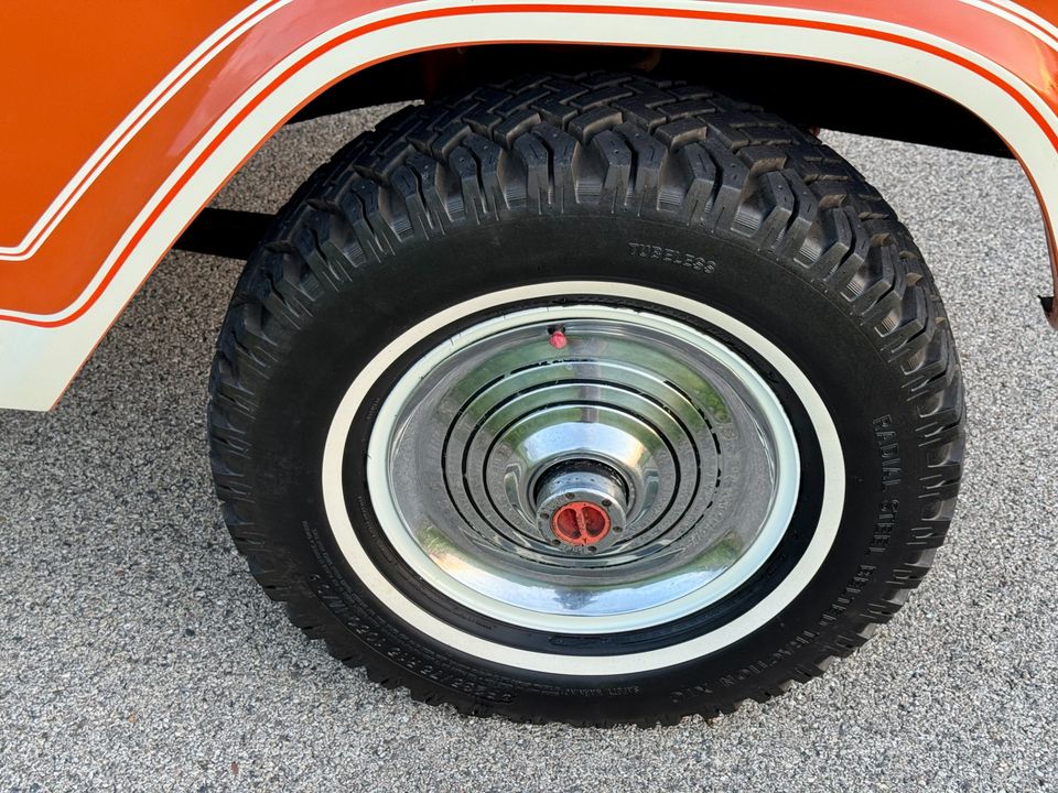 1966 Ford Bronco Half Cab 302