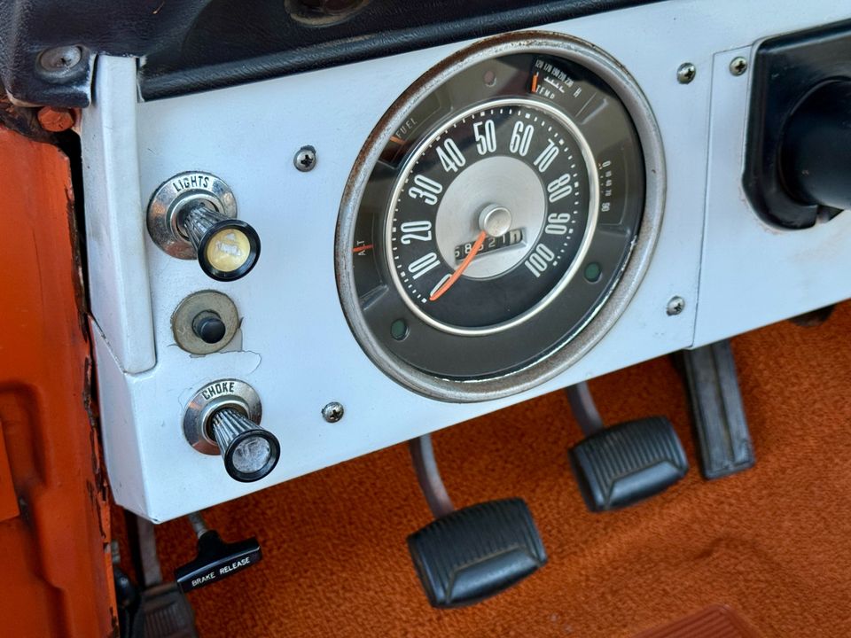 1966 Ford Bronco Half Cab 302