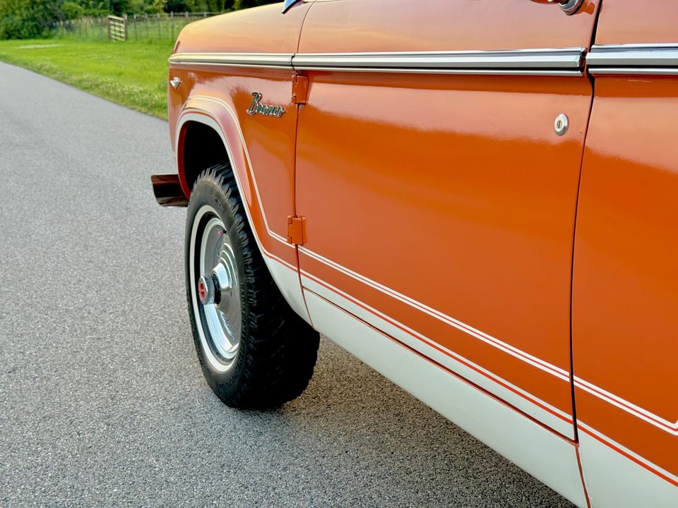 1966 Ford Bronco Half Cab 302