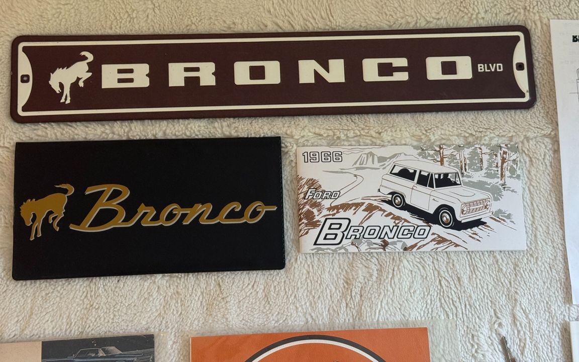 1966 Ford Bronco Half Cab 302