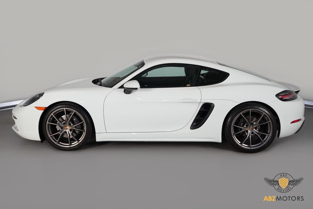 2017 Porsche 718 Cayman