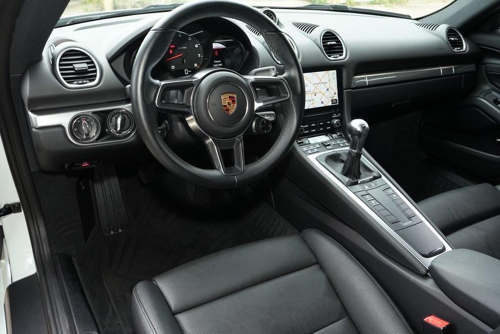 2017 Porsche 718 Cayman