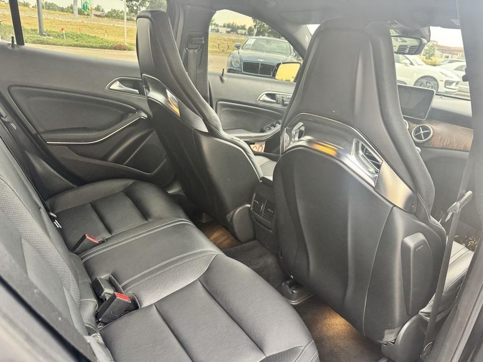 2016 Mercedes-Benz GLA