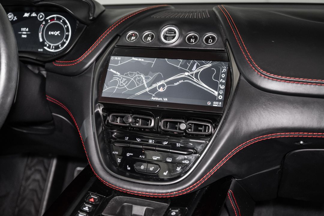 2023 Aston Martin DBX