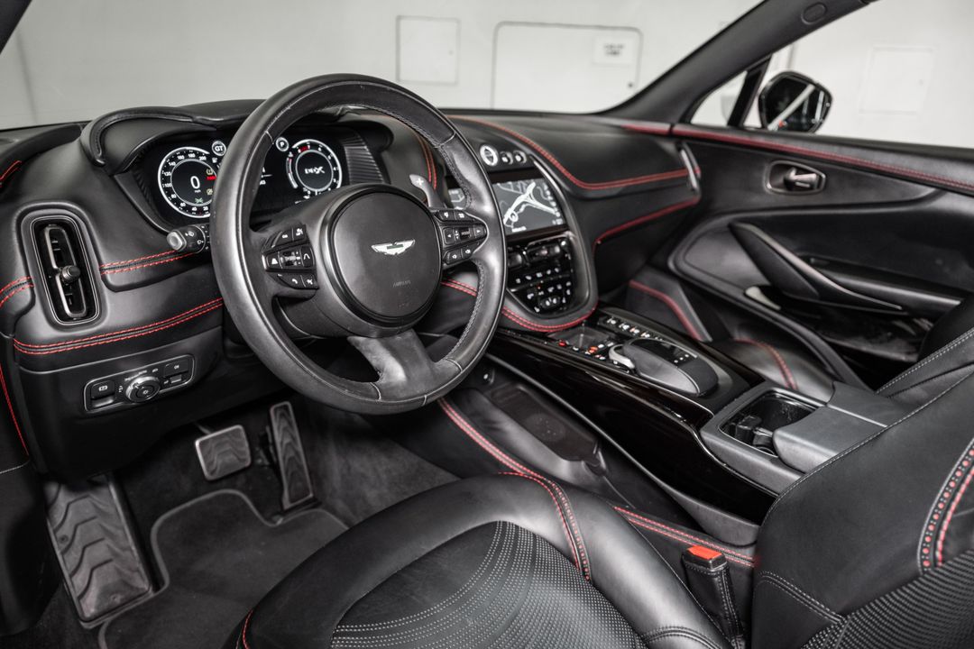 2023 Aston Martin DBX