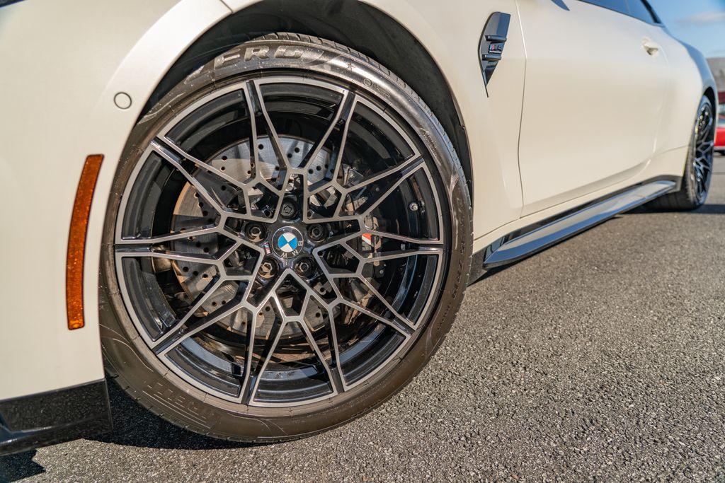 2022 BMW M4