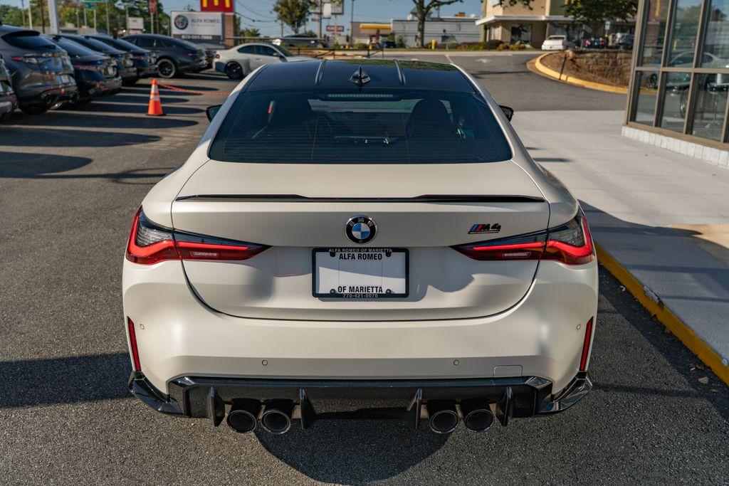 2022 BMW M4