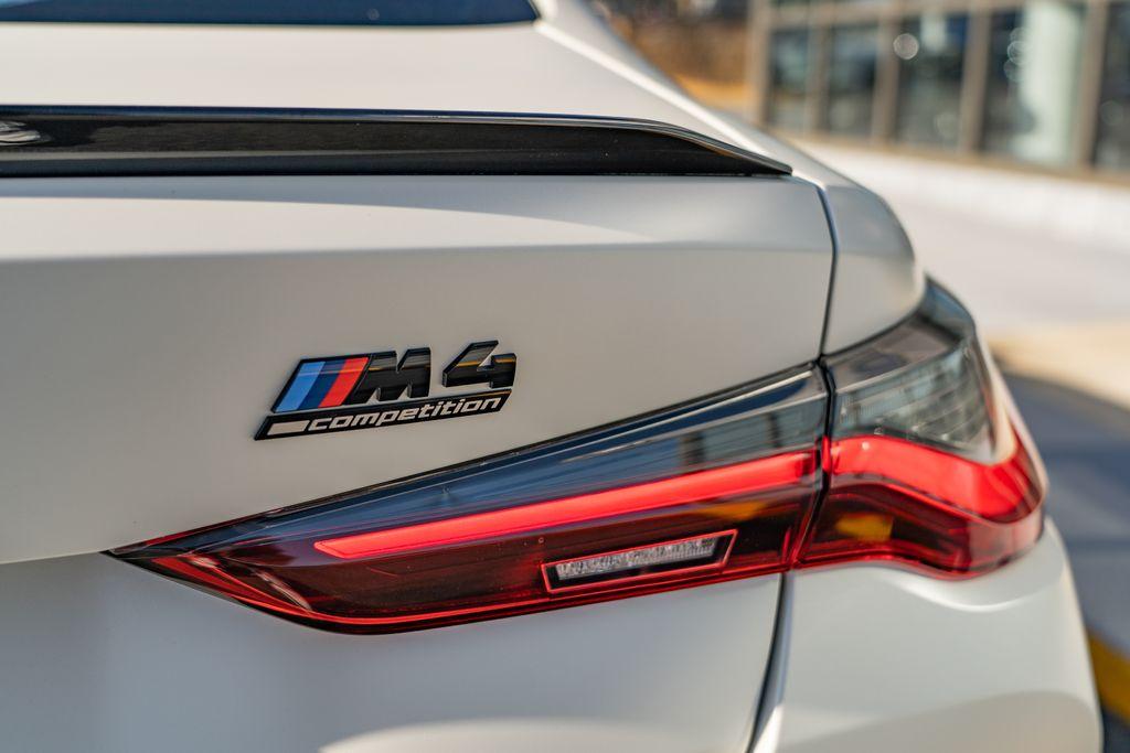 2022 BMW M4
