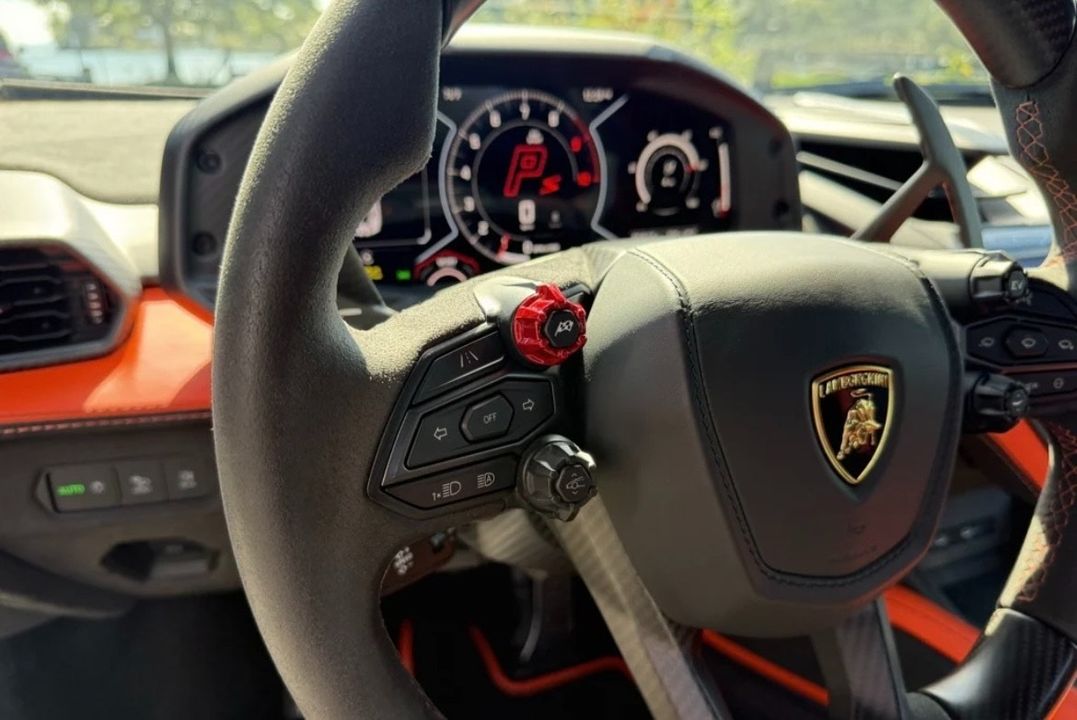 2024 Lamborghini Revuelto