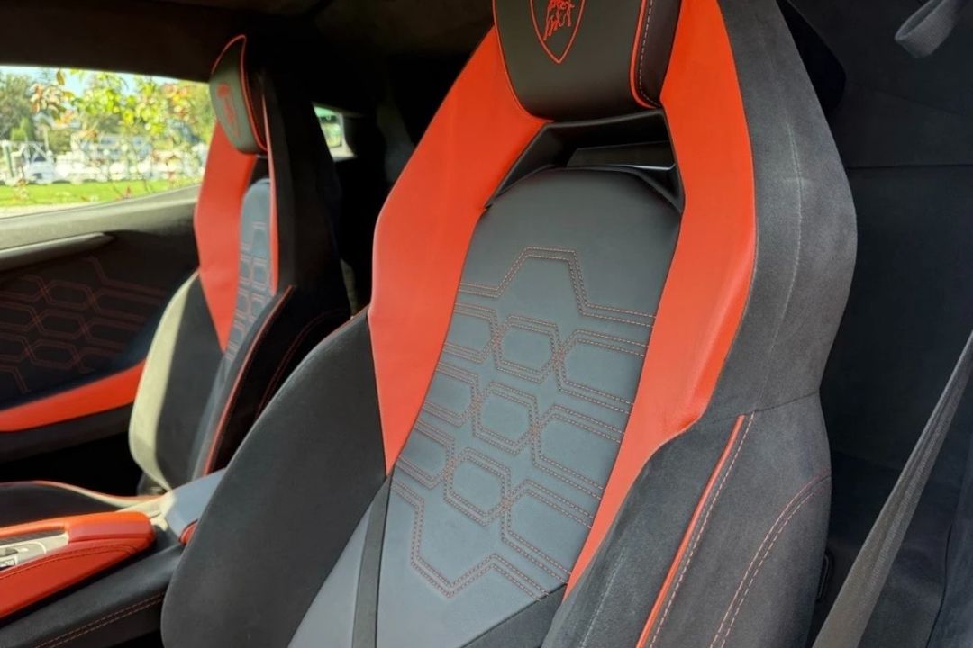2024 Lamborghini Revuelto