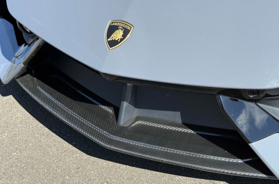2024 Lamborghini Revuelto