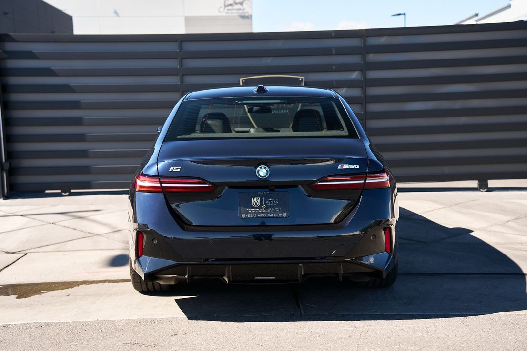2024 BMW i5