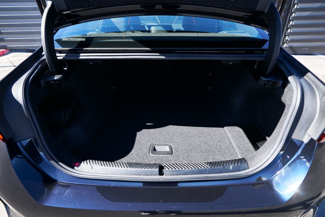 2024 BMW i5