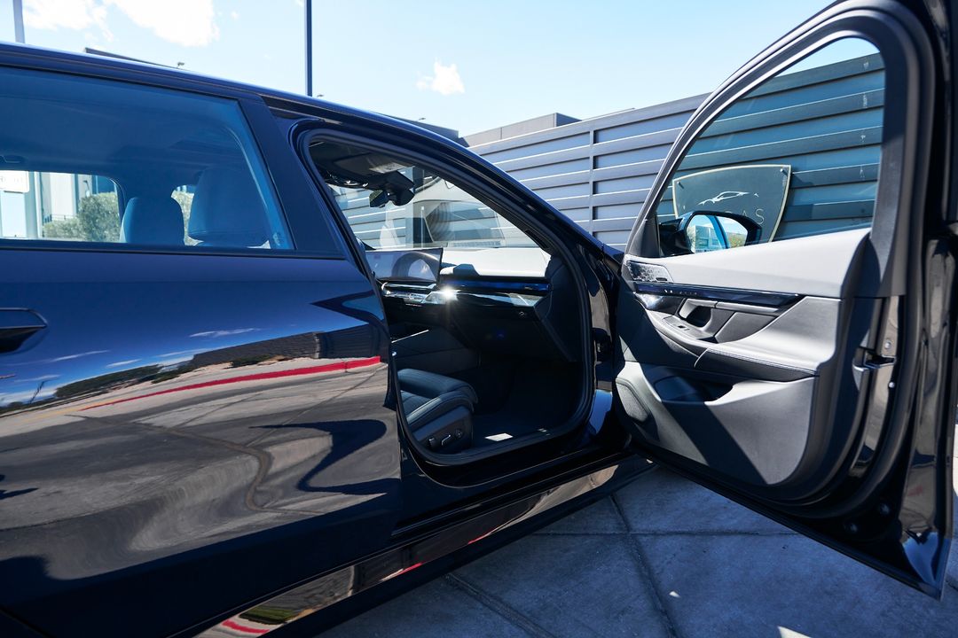 2024 BMW i5