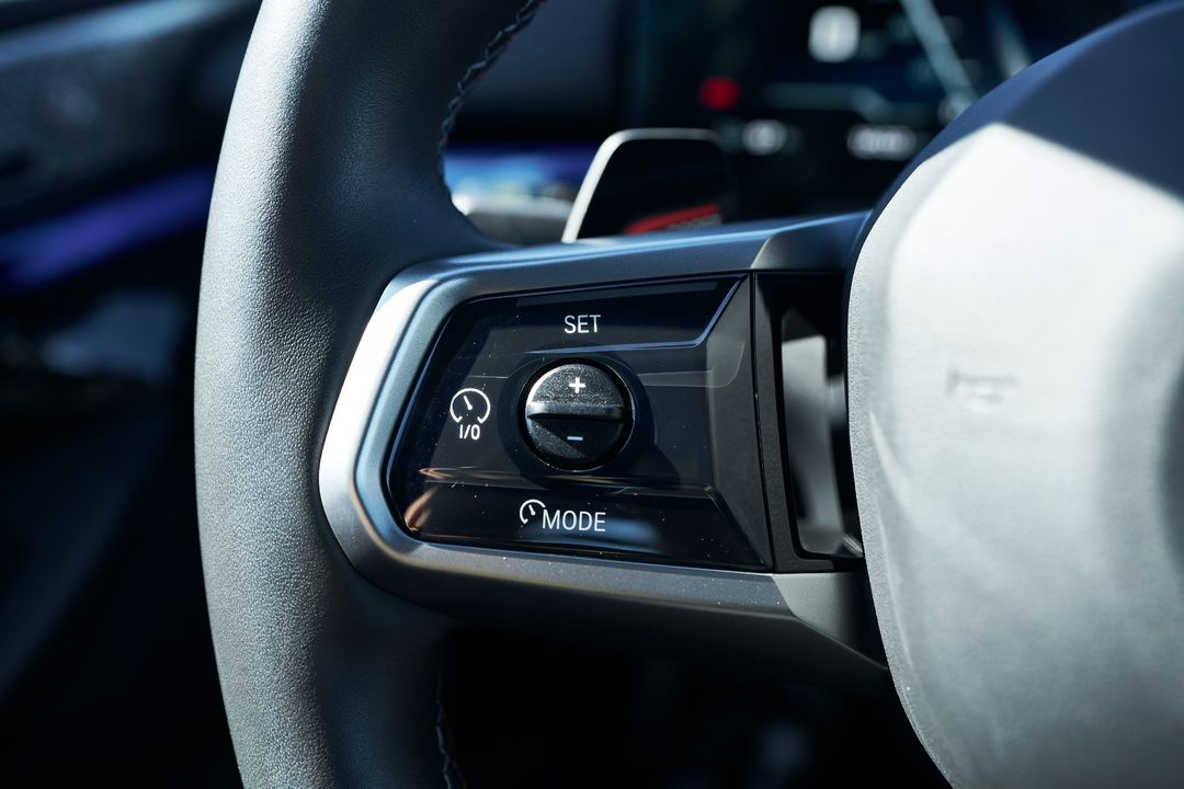 2024 BMW i5
