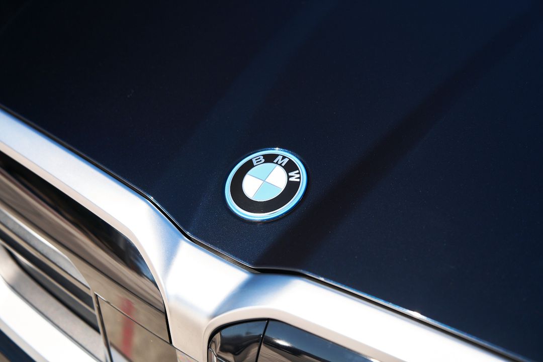 2024 BMW i5