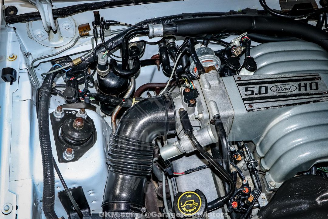 1990 Ford Mustang
