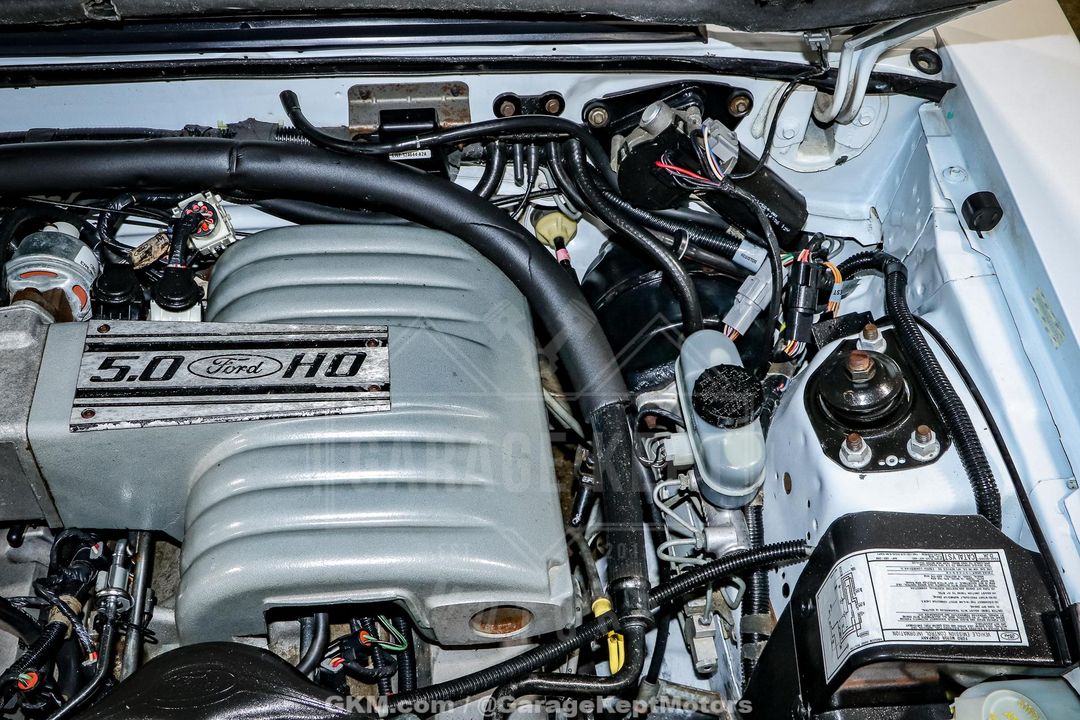 1990 Ford Mustang