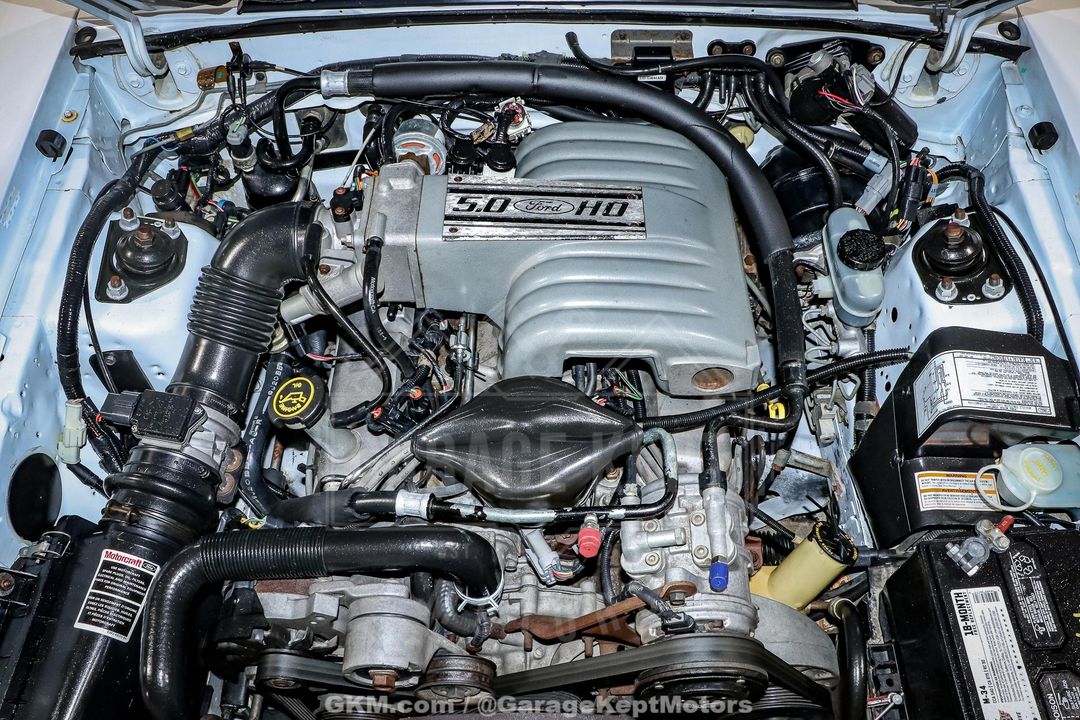 1990 Ford Mustang