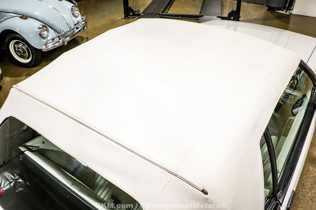 1990 Ford Mustang
