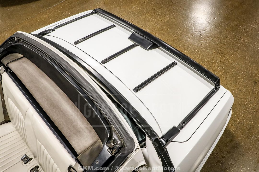 1990 Ford Mustang