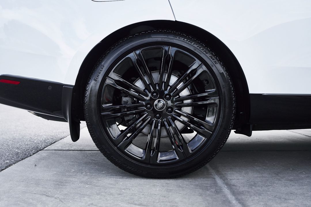 2025 Land Rover Range Rover