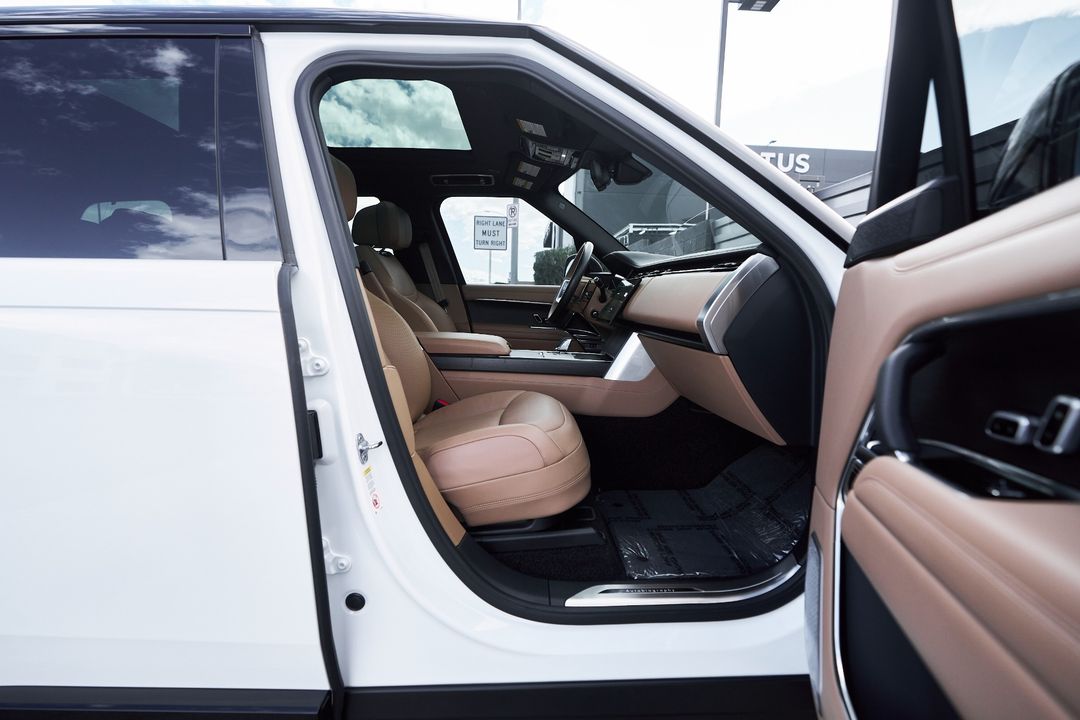 2025 Land Rover Range Rover