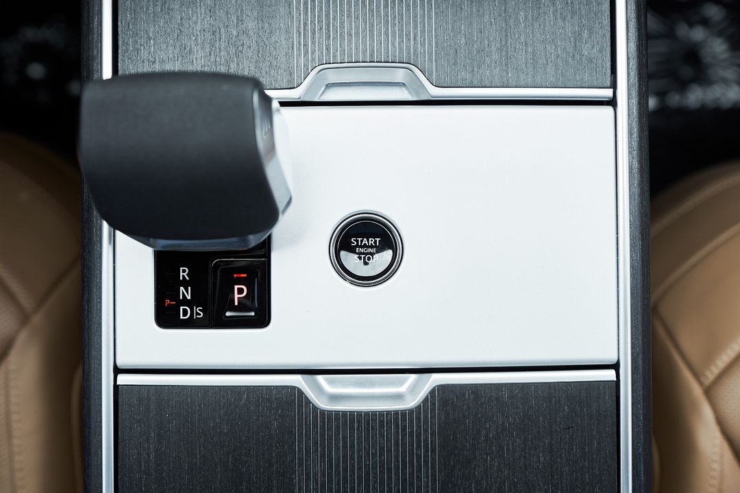 2025 Land Rover Range Rover