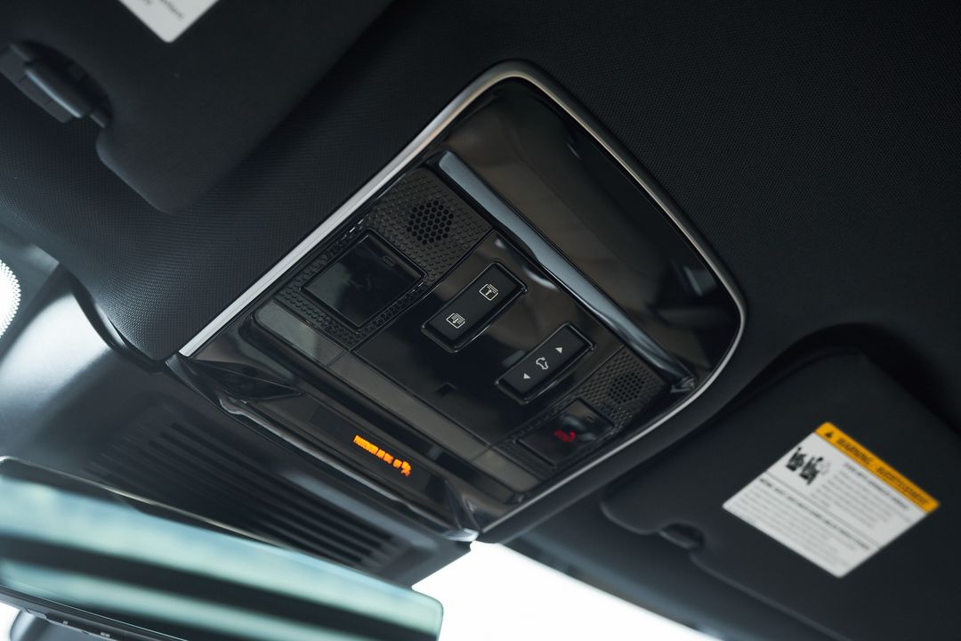 2025 Land Rover Range Rover