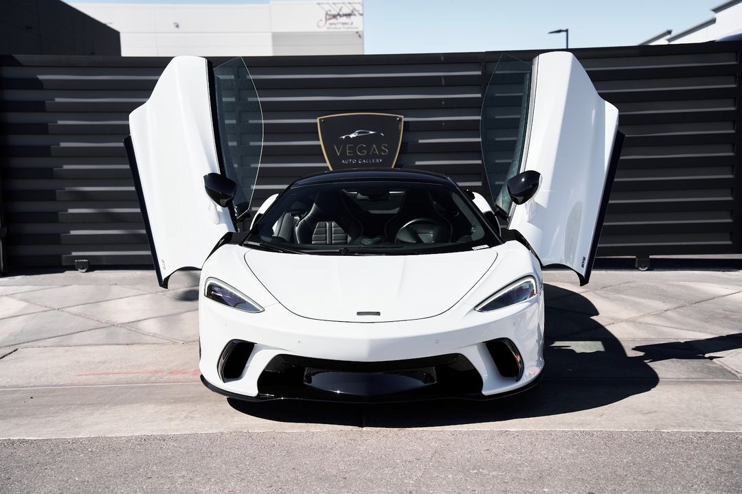 2025 McLaren GTS