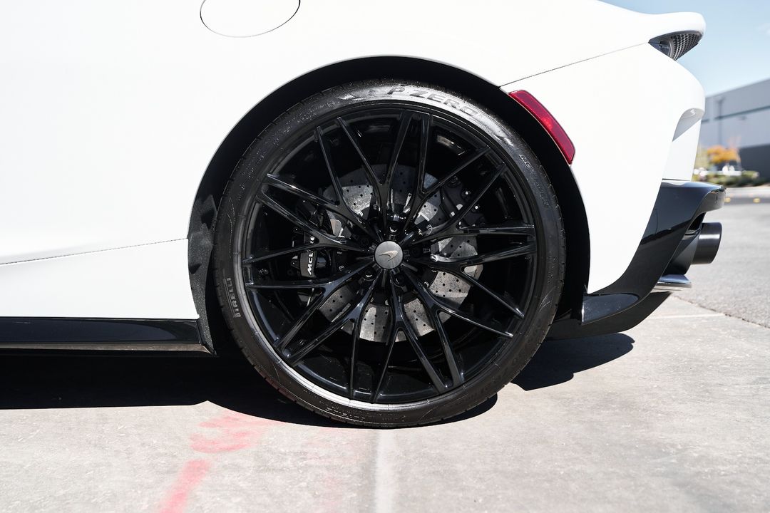 2025 McLaren GTS