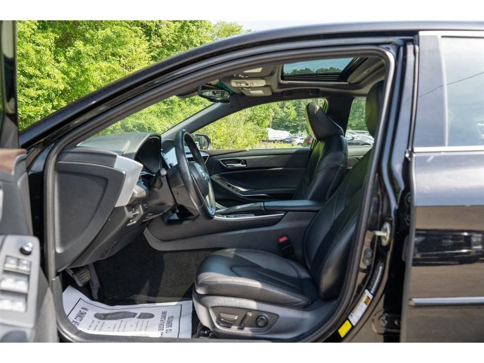 2020 Toyota Avalon Hybrid