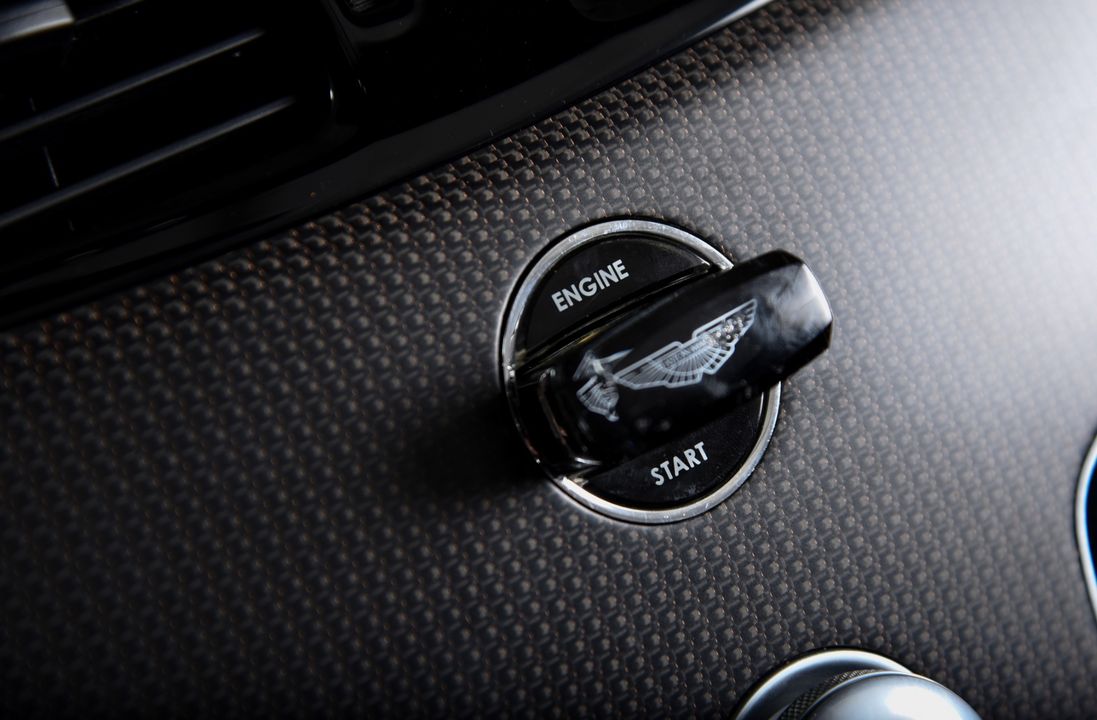 2017 Aston Martin V12 Vantage S