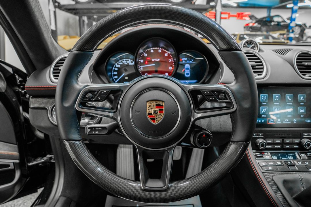 2025 Porsche 718 Cayman