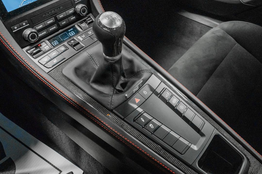 2025 Porsche 718 Cayman