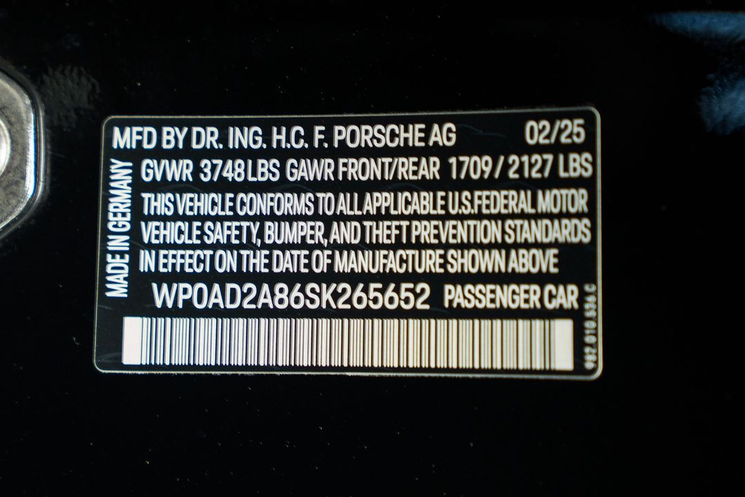 2025 Porsche 718 Cayman