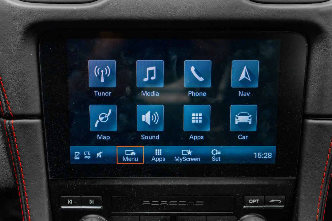 2025 Porsche 718 Cayman