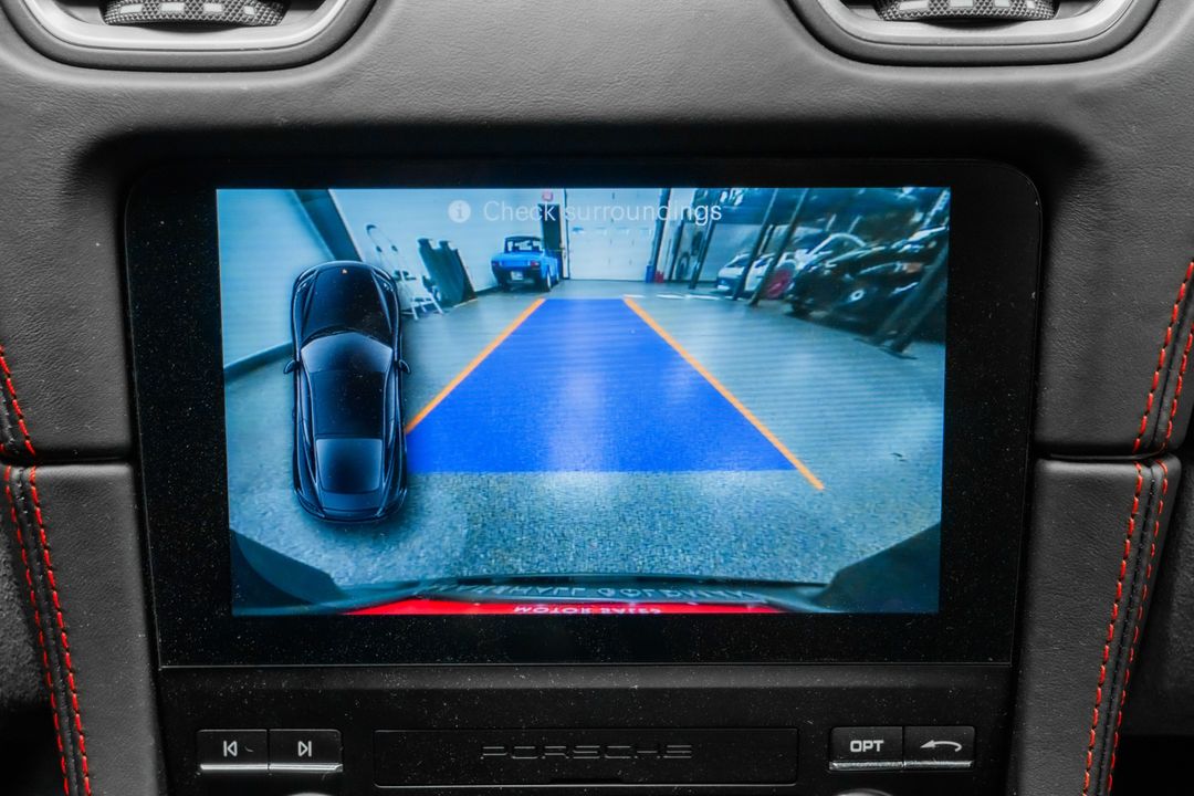 2025 Porsche 718 Cayman