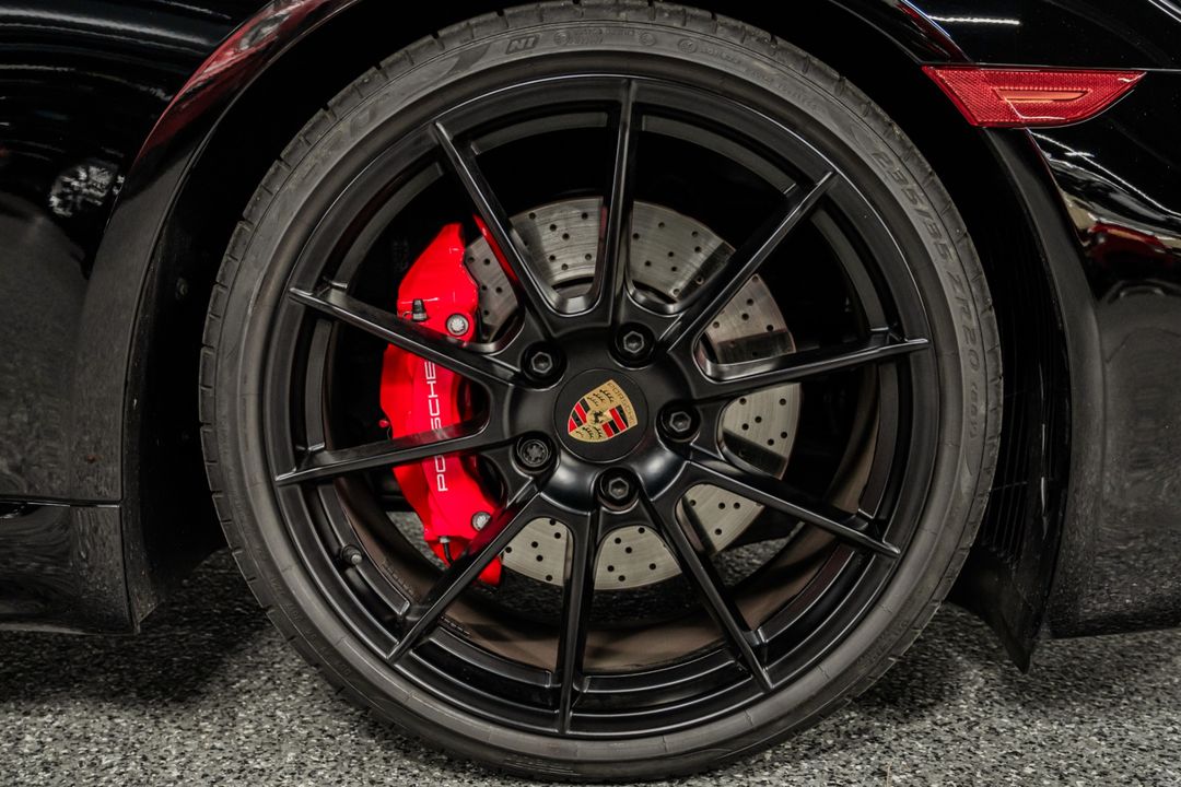 2025 Porsche 718 Cayman